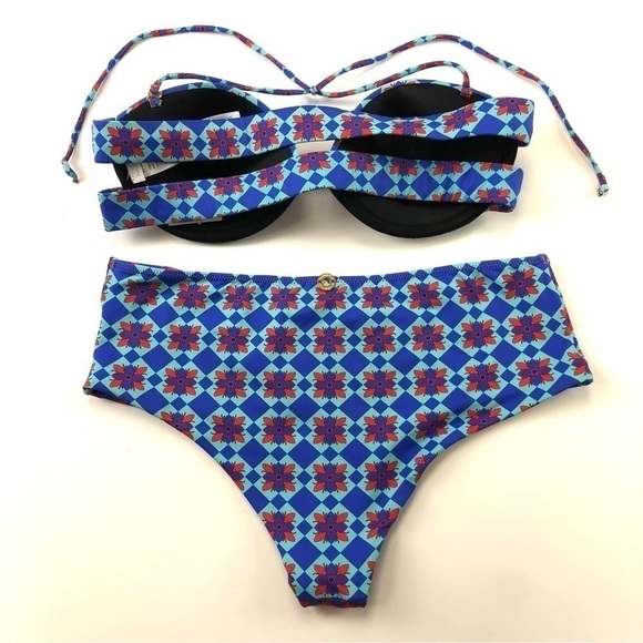 ondadmar Cute as a Bug cheeky bikini Small underwire top cheeky bottoms - Picture 2 of 10